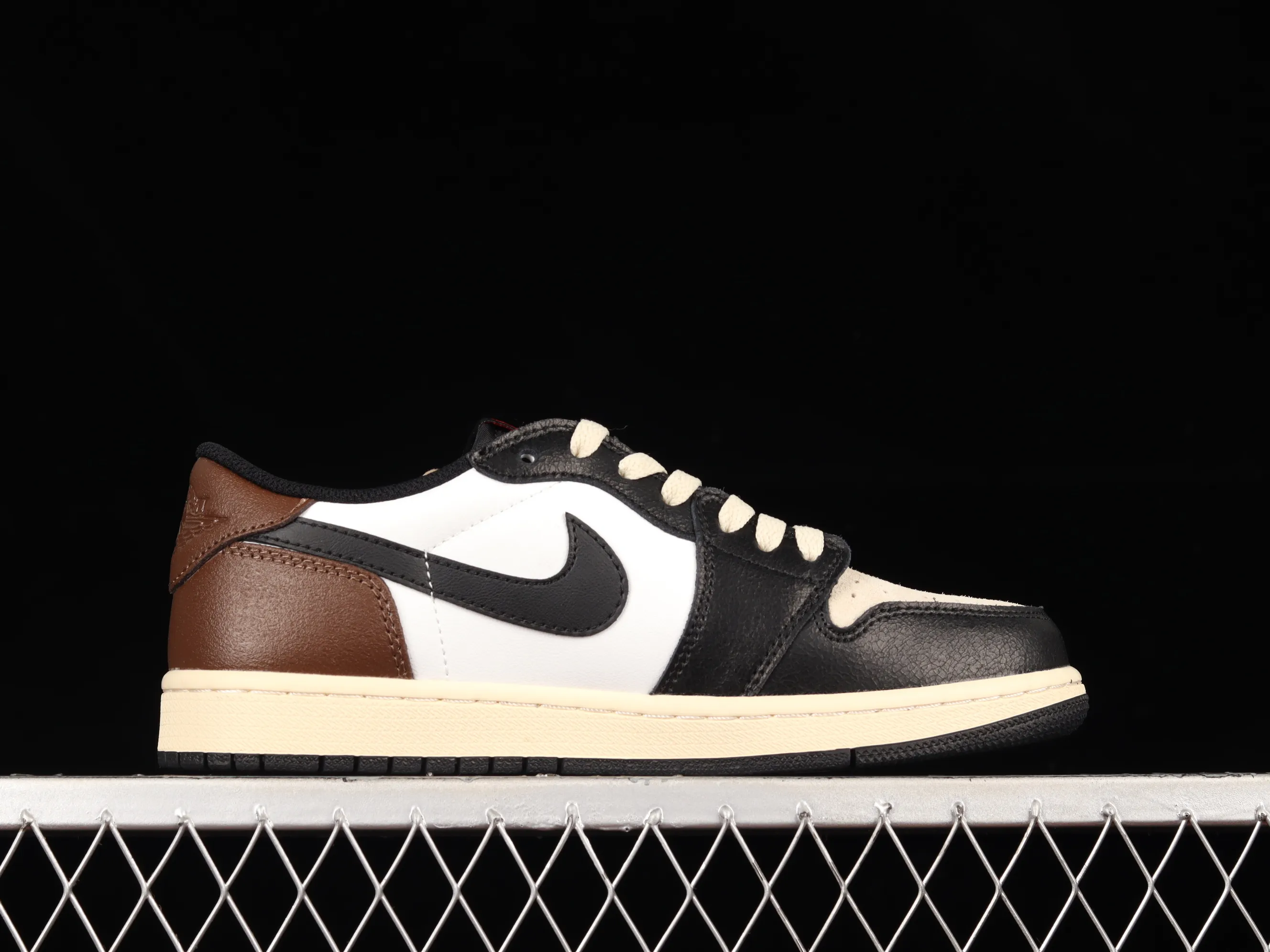 All categories Air Jordan Jordan series basketball shoes Air Jordan 1 Low Z version Air Jordan 1 Low AJ1 Joe 1 Mocha low-top casual sneakers CZ0790-061